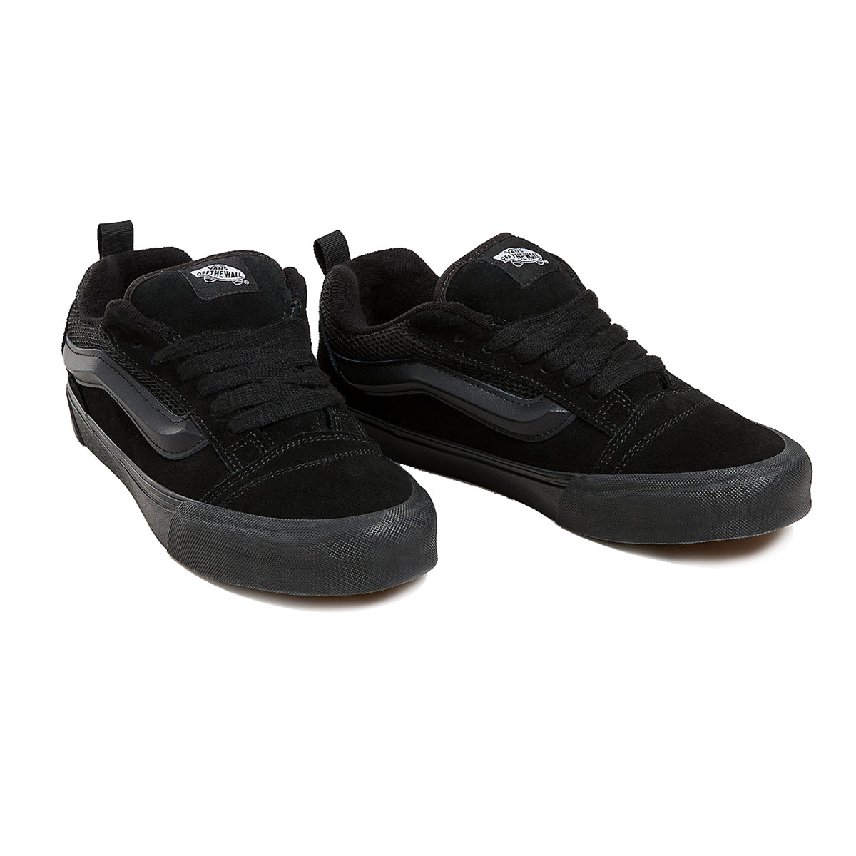 Vans Knu Skool Black Black Diseño minimalista y resistente