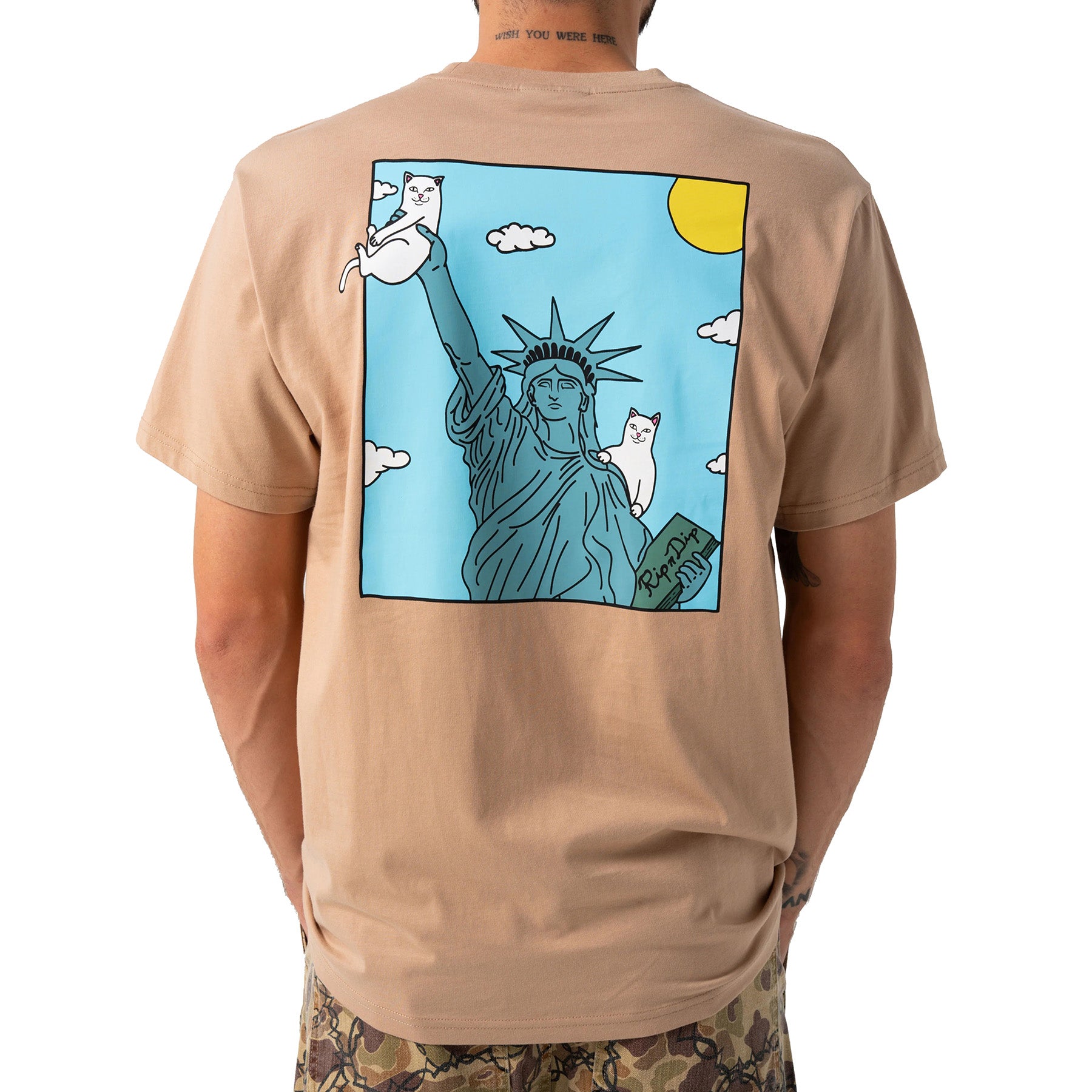 Camiseta Ripndip Liberty Pocket Almond