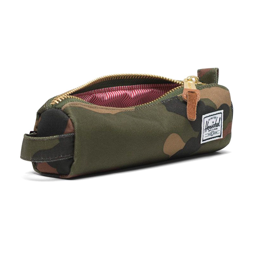 Estuche Herschel Supply Co. Settlement Case X-Small Woodland Camo